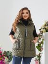 Стильна стегана жилетка хакі №102832 - фото 1