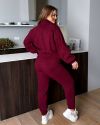 Стильний костюм з мікровельвету бордовому кольору №97968 - фото 6